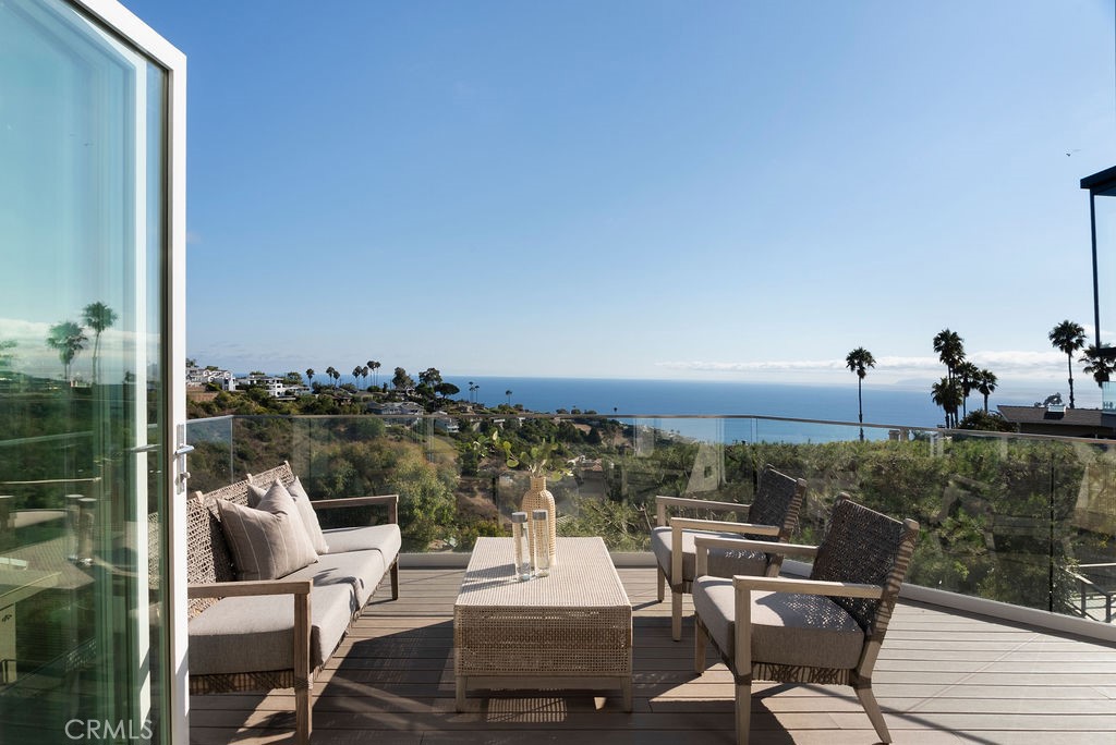 2315 Hillview