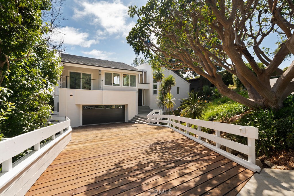 2315 Hillview