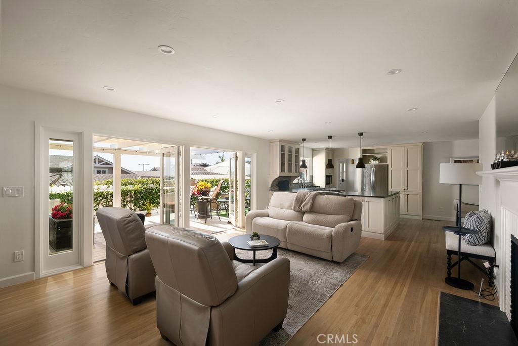 465 Monterey