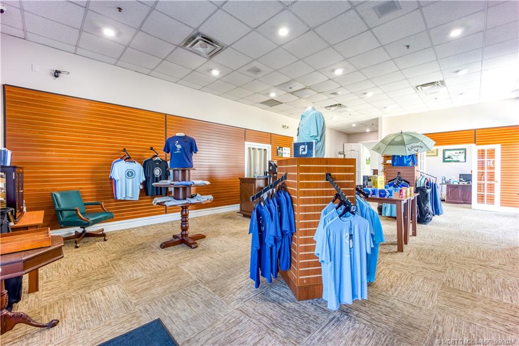 10567 SW Whooping Crane Way