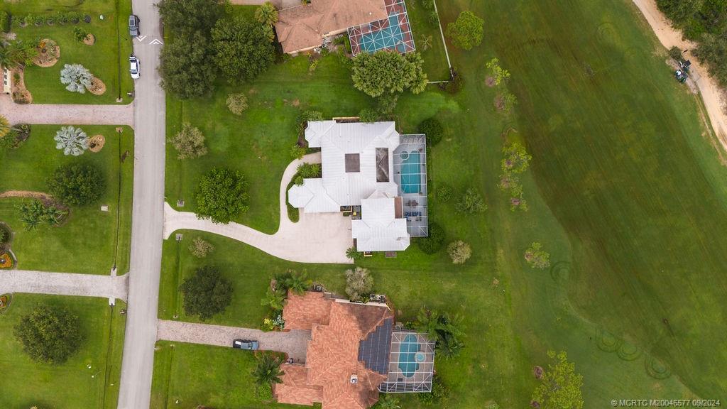 10567 SW Whooping Crane Way