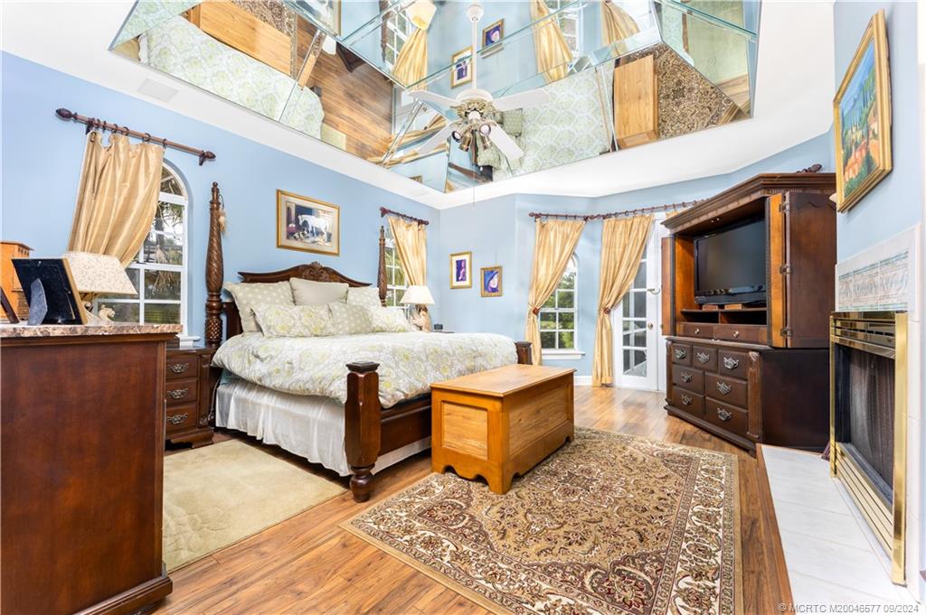 10567 SW Whooping Crane Way