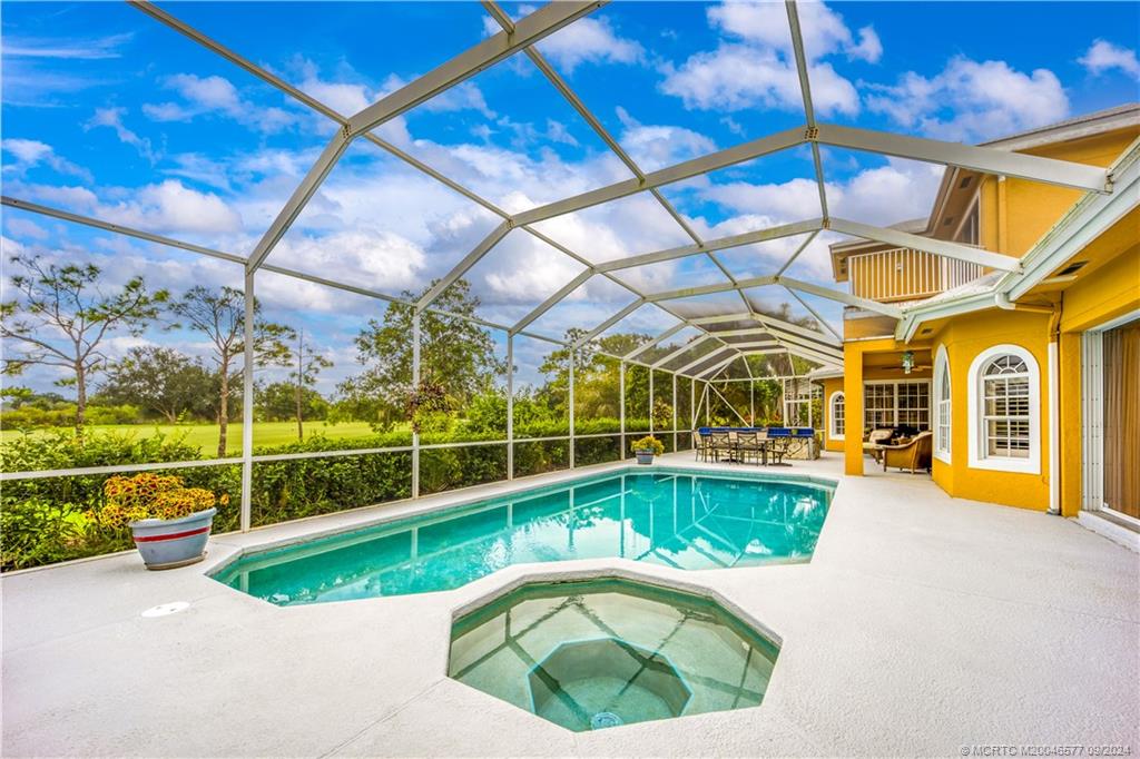 10567 SW Whooping Crane Way