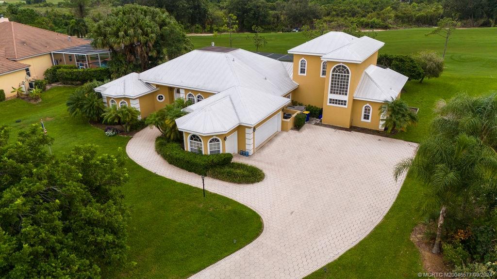 10567 SW Whooping Crane Way