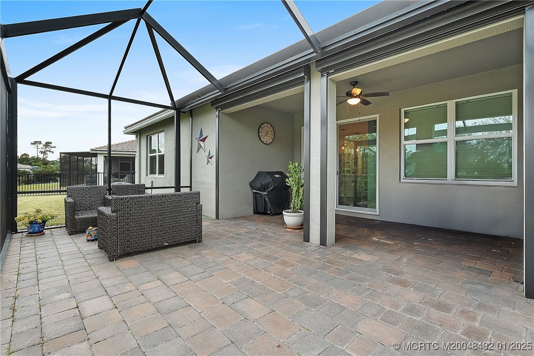 2284 SW Strawberry Terrace