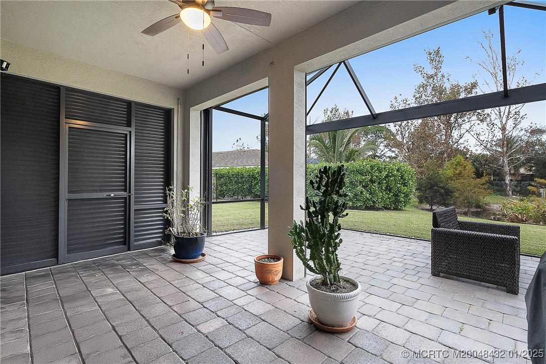 2284 SW Strawberry Terrace