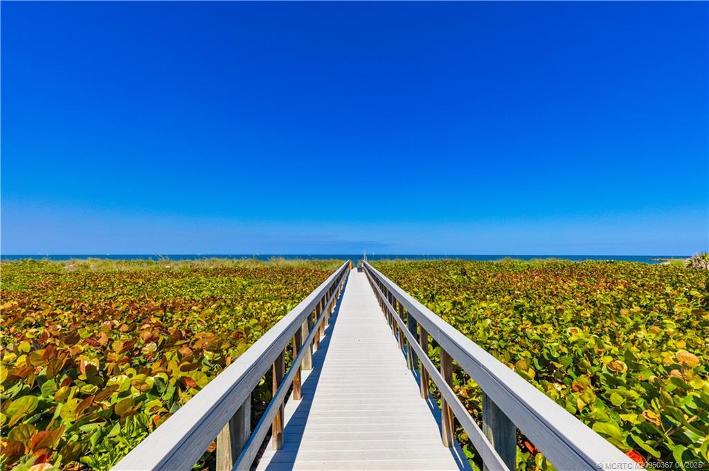 2888 SE Dune Drive