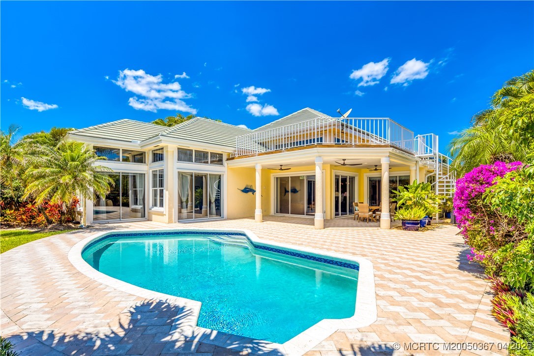 2888 SE Dune Drive