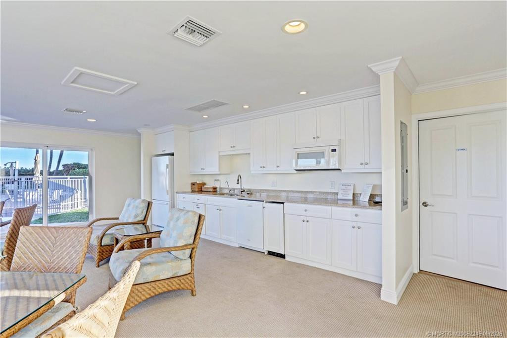 500 Ocean Drive W11