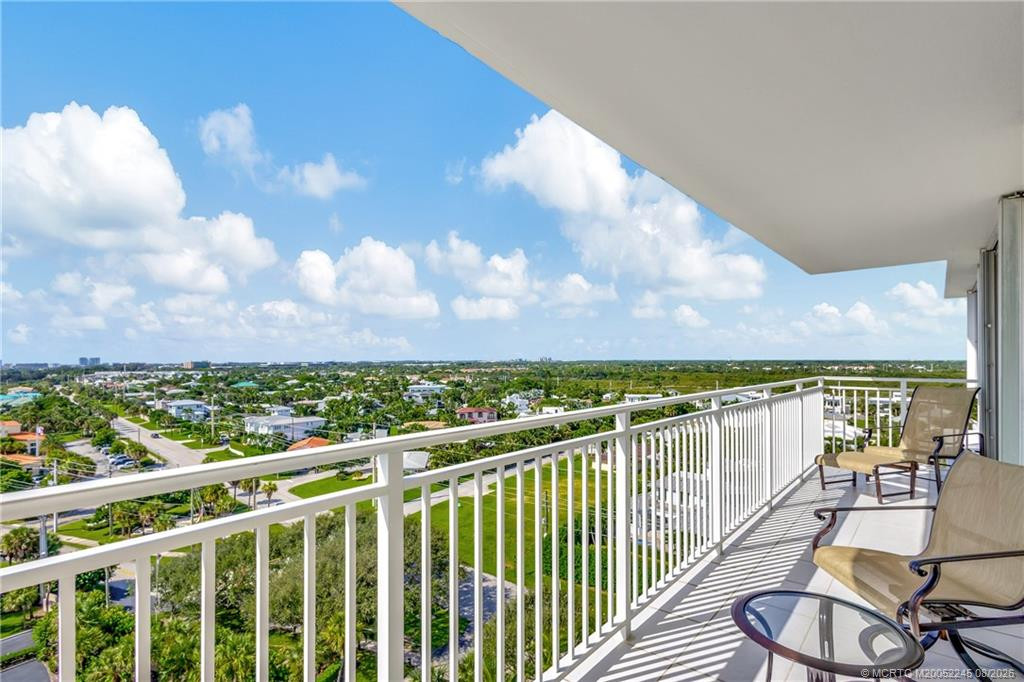 500 Ocean Drive W11