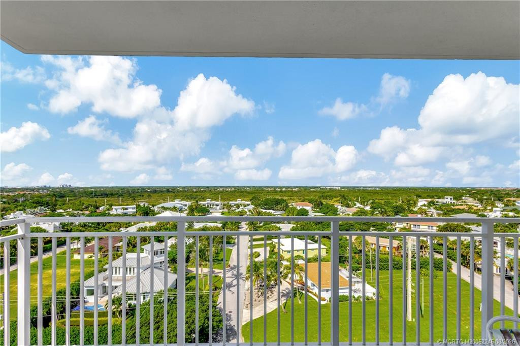 500 Ocean Drive W11