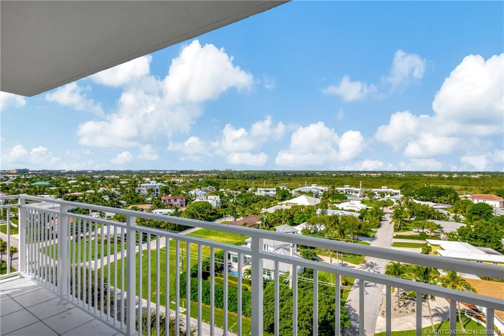 500 Ocean Drive W11