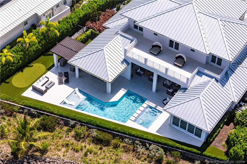 2842 SW Rivers End Way