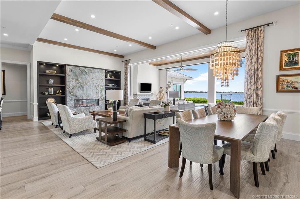 2842 SW Rivers End Way