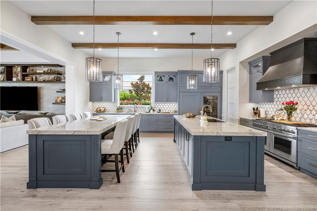 2842 SW Rivers End Way