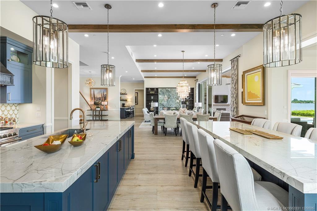 2842 SW Rivers End Way