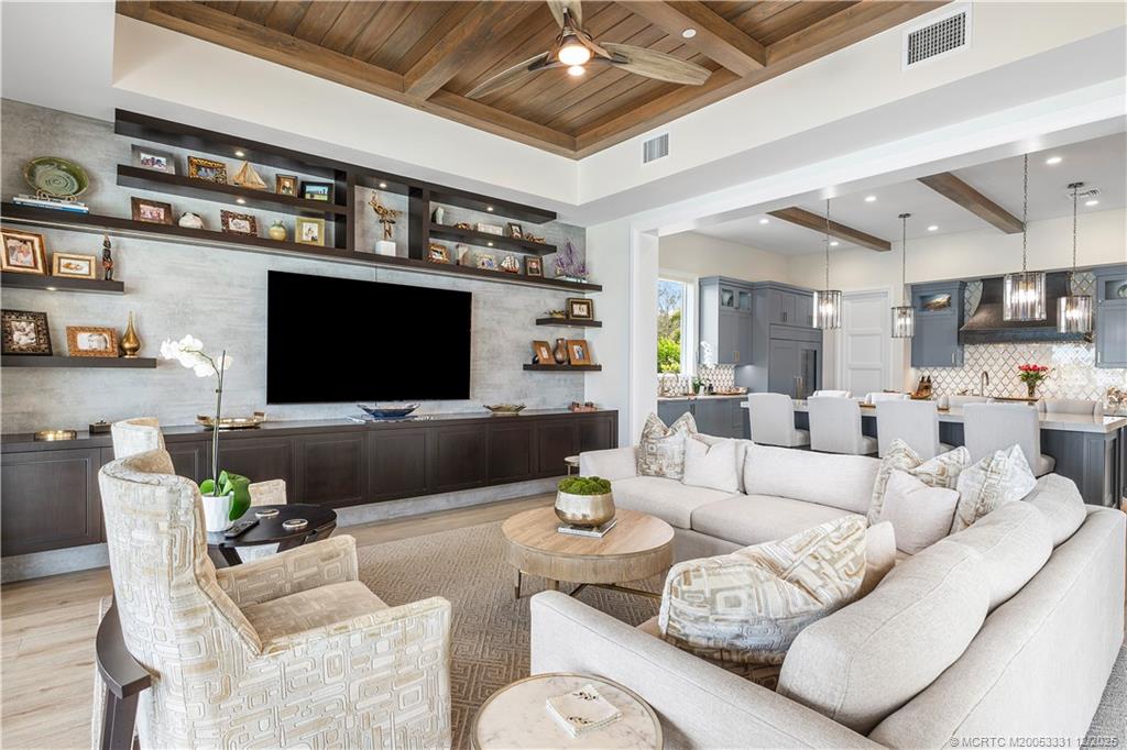 2842 SW Rivers End Way