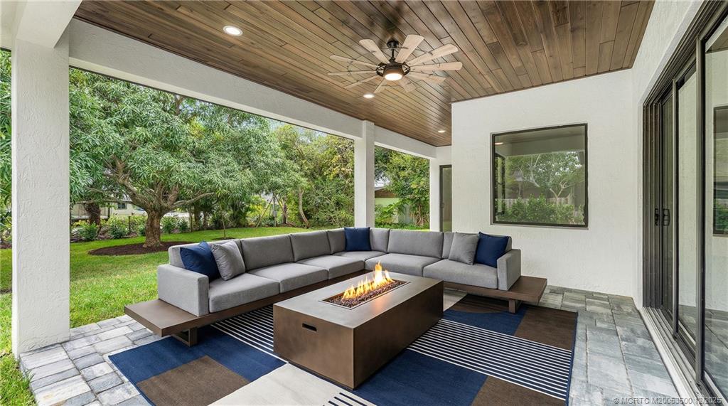 513 SW South Carolina Drive