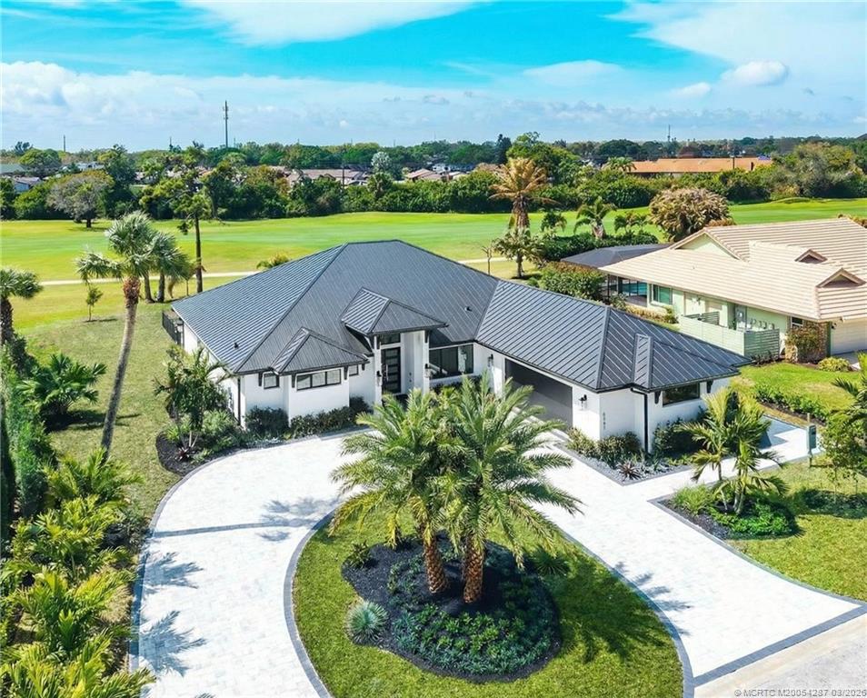 5101 SE Burning Tree Circle