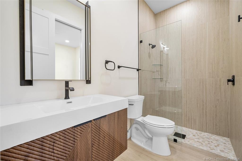 5101 SE Burning Tree Circle