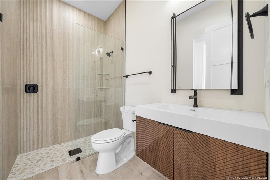 5101 SE Burning Tree Circle