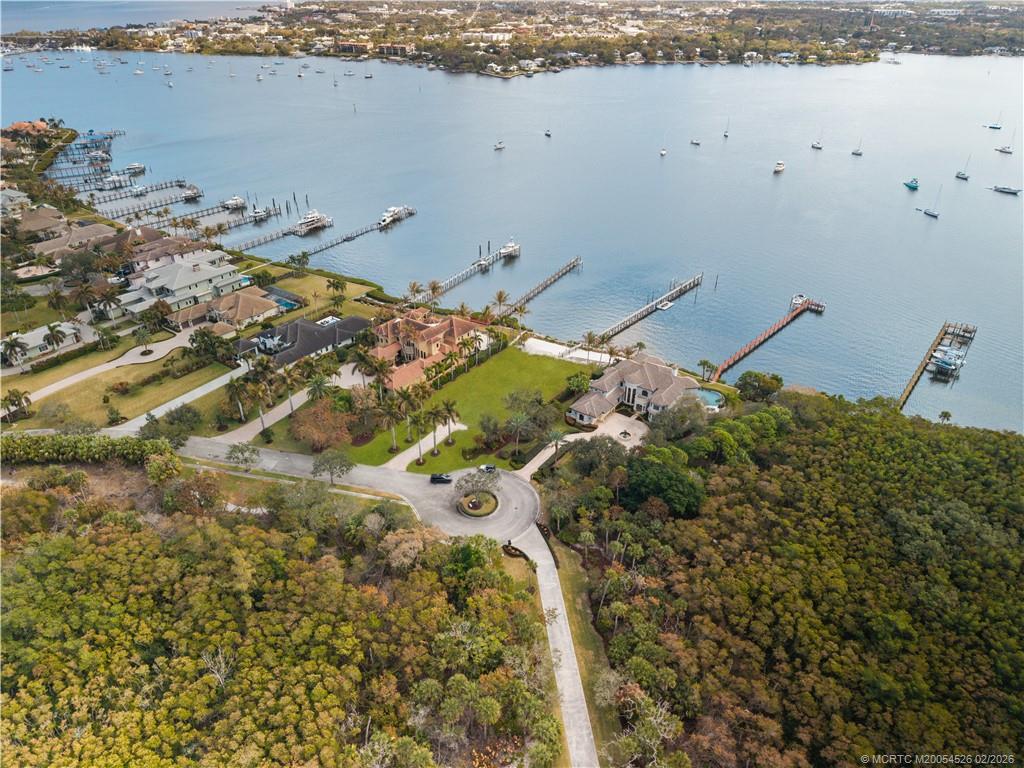 1328 SW Estates Place