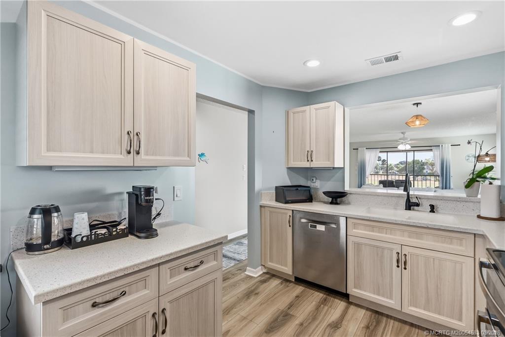 6940 SE Constitution Blvd 206