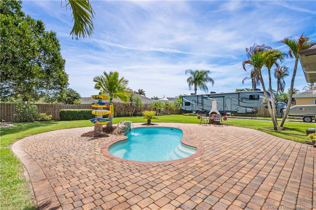 236 SW Paar Drive