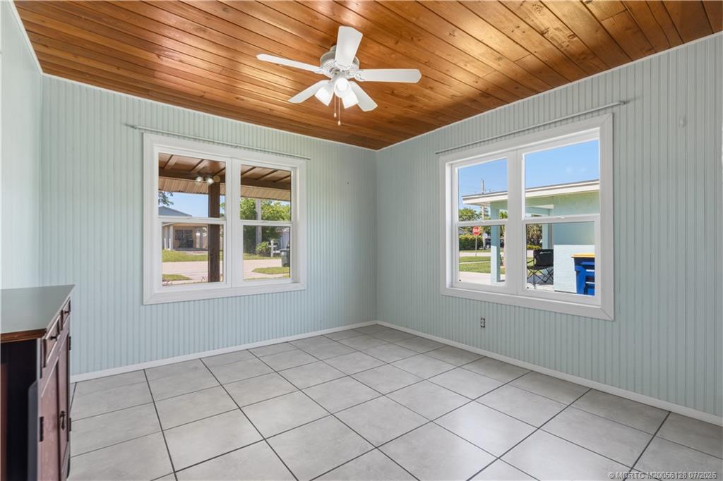 1404 BINNEY Drive