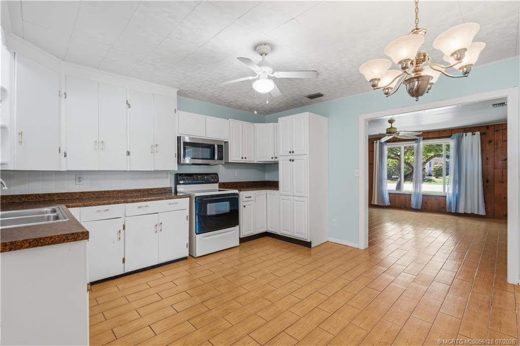 1404 BINNEY Drive