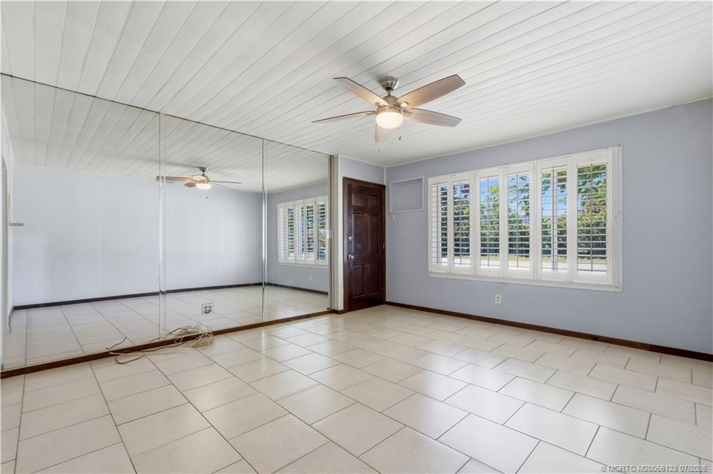 1404 BINNEY Drive