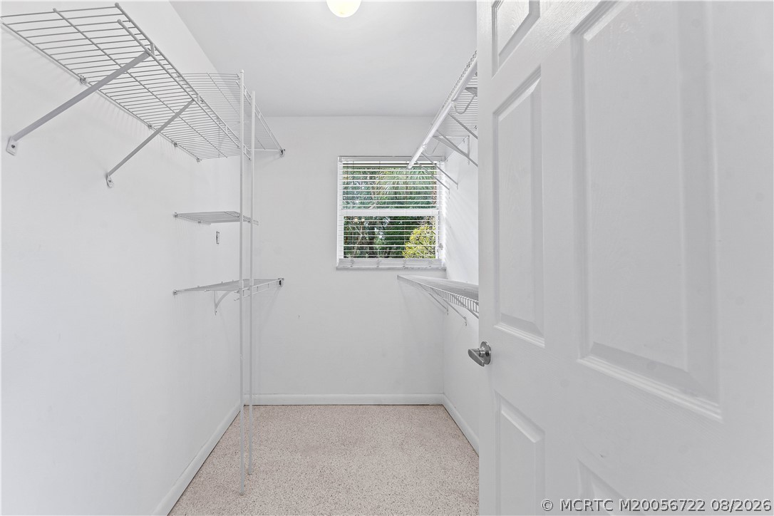 502 SE Edgewood Drive