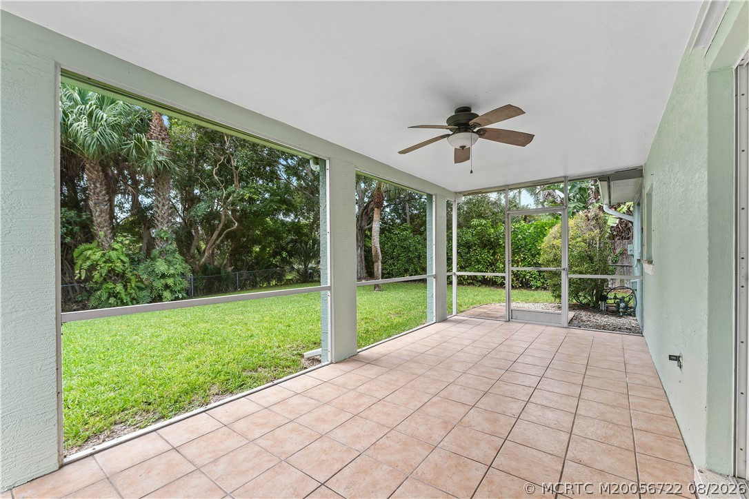 502 SE Edgewood Drive