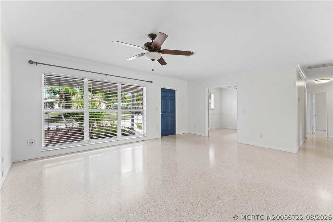 502 SE Edgewood Drive
