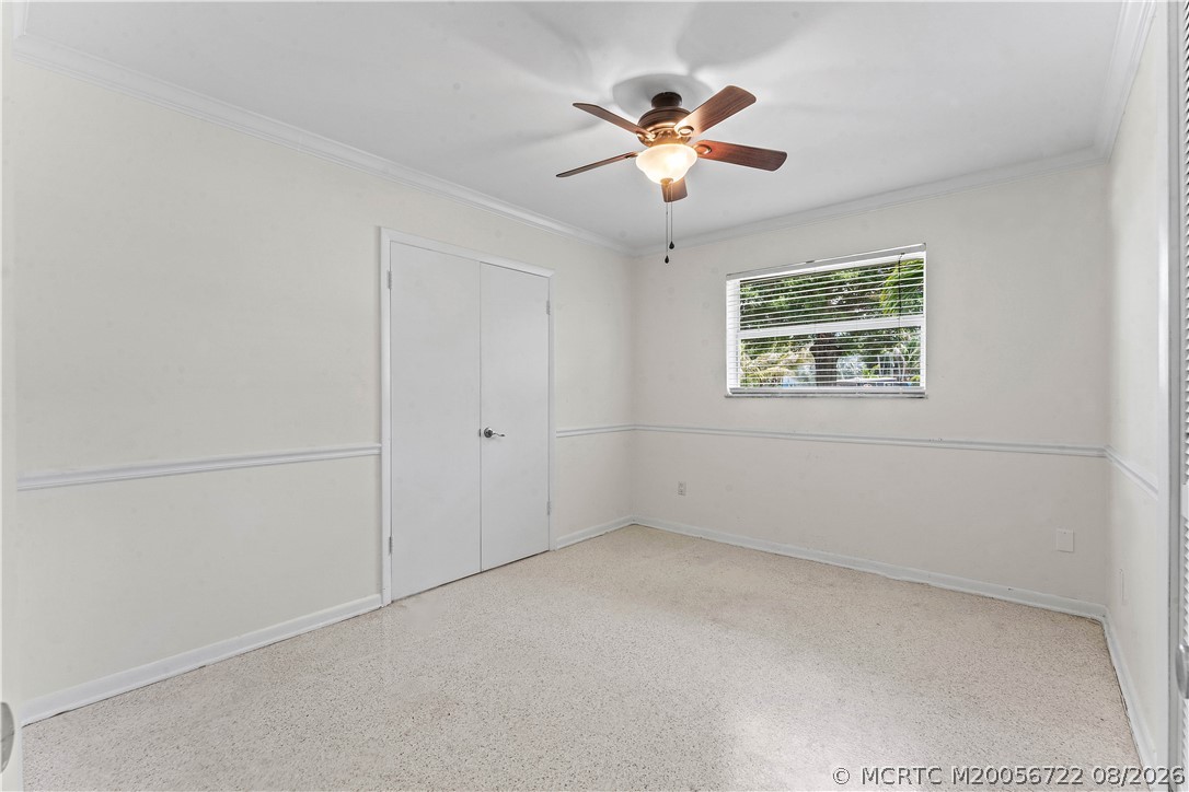 502 SE Edgewood Drive
