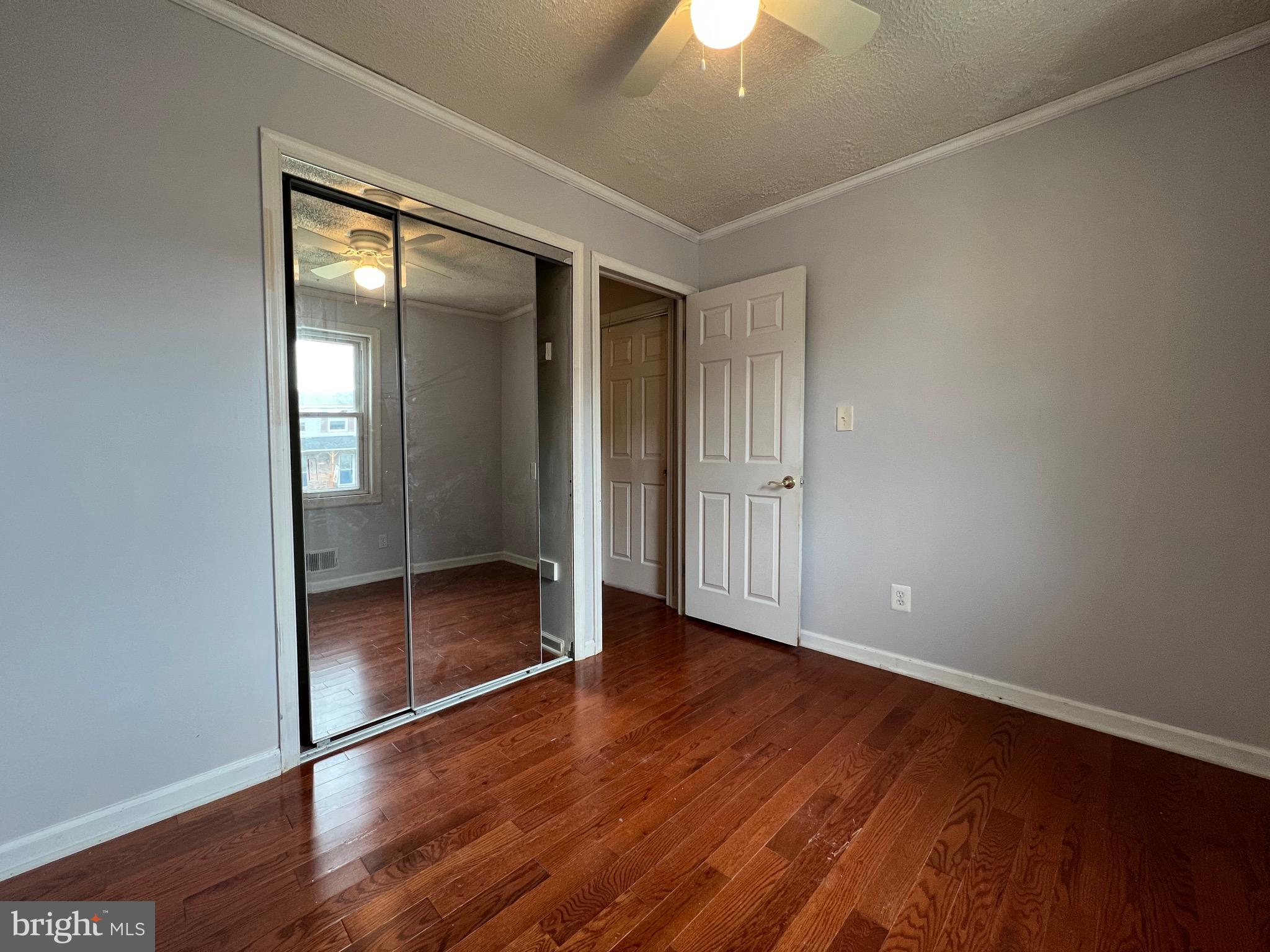 1069 VENA LANE