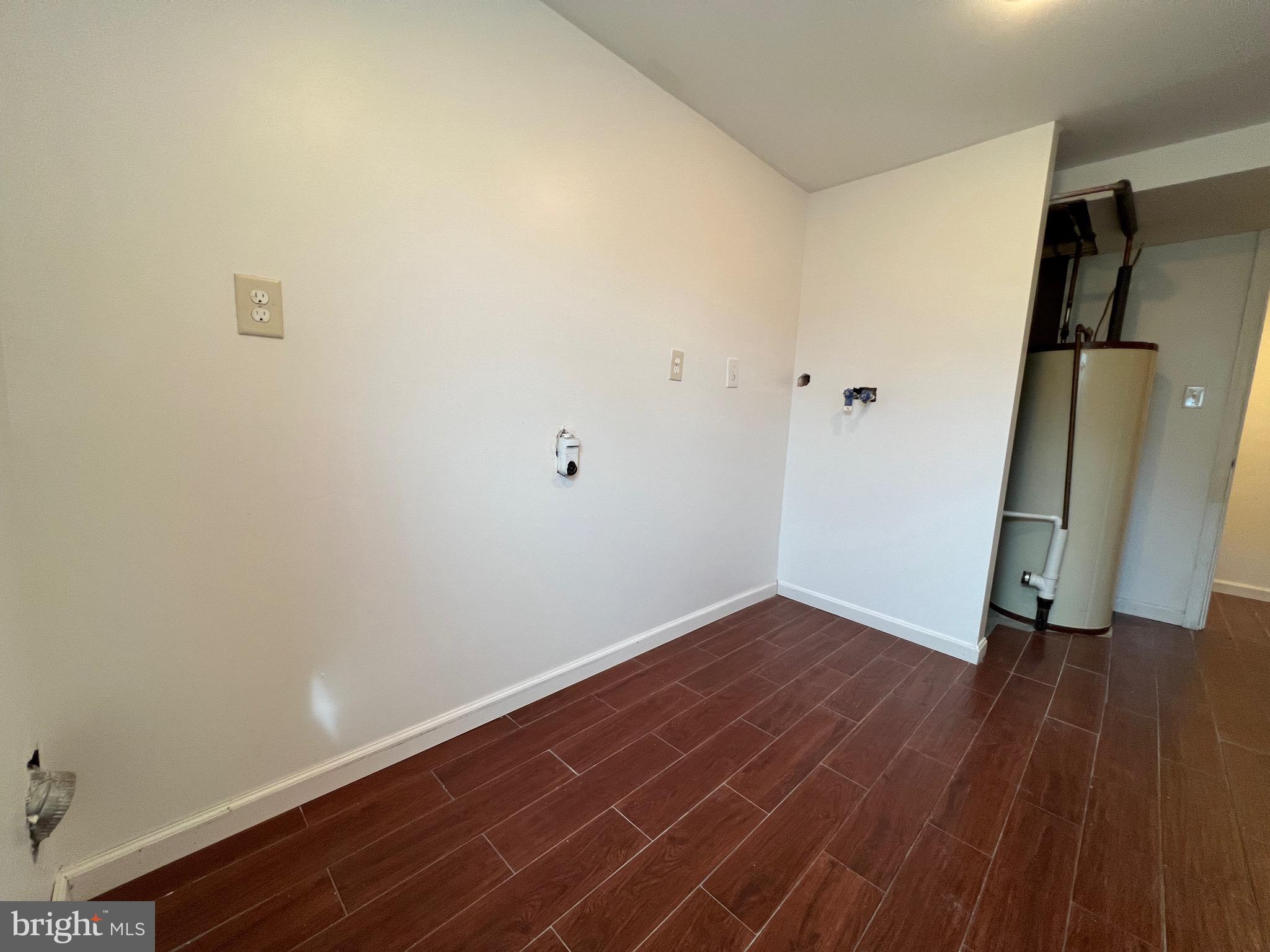 1069 VENA LANE
