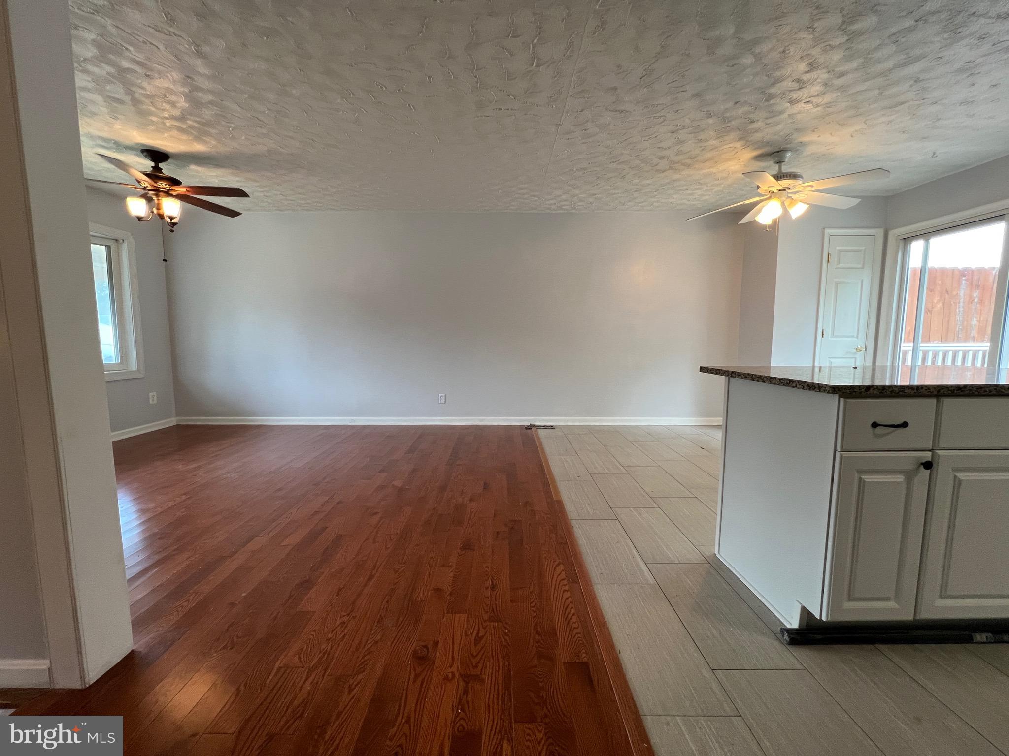 1069 VENA LANE