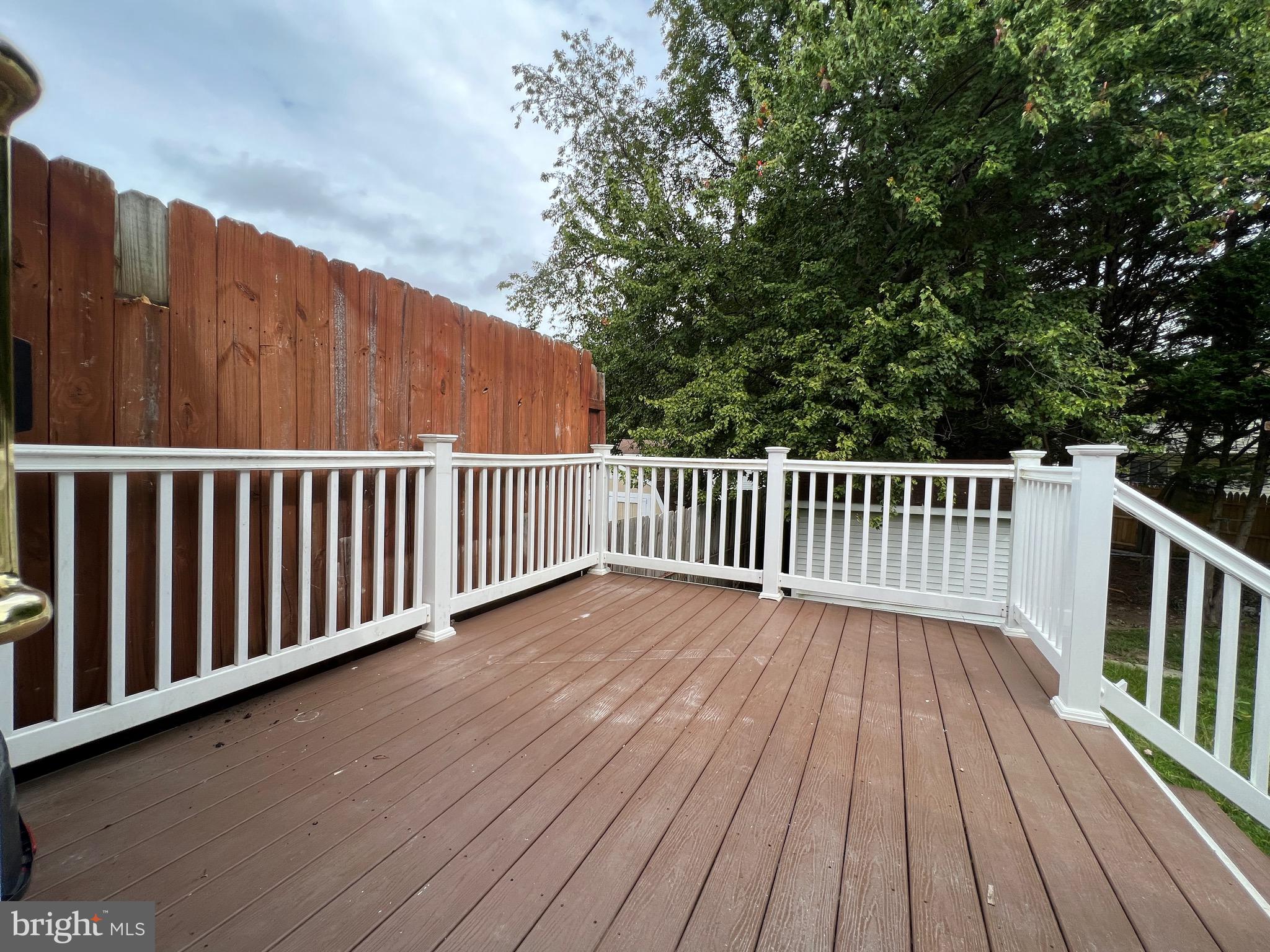 1069 VENA LANE