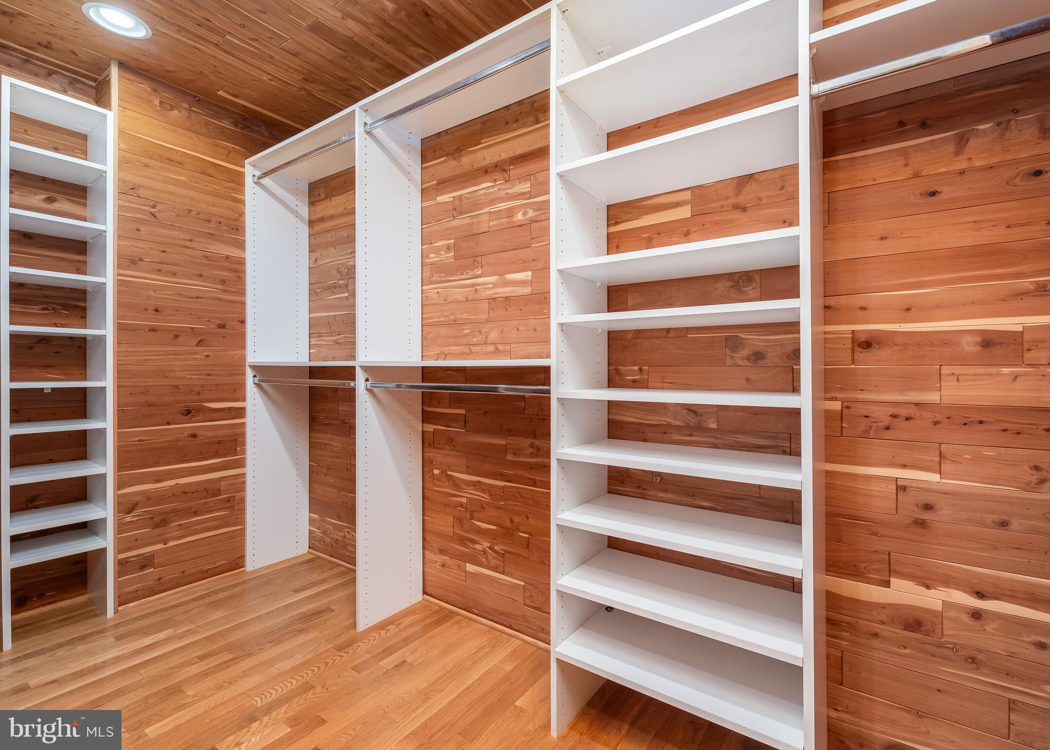 4087 WATERVIEW DRIVE