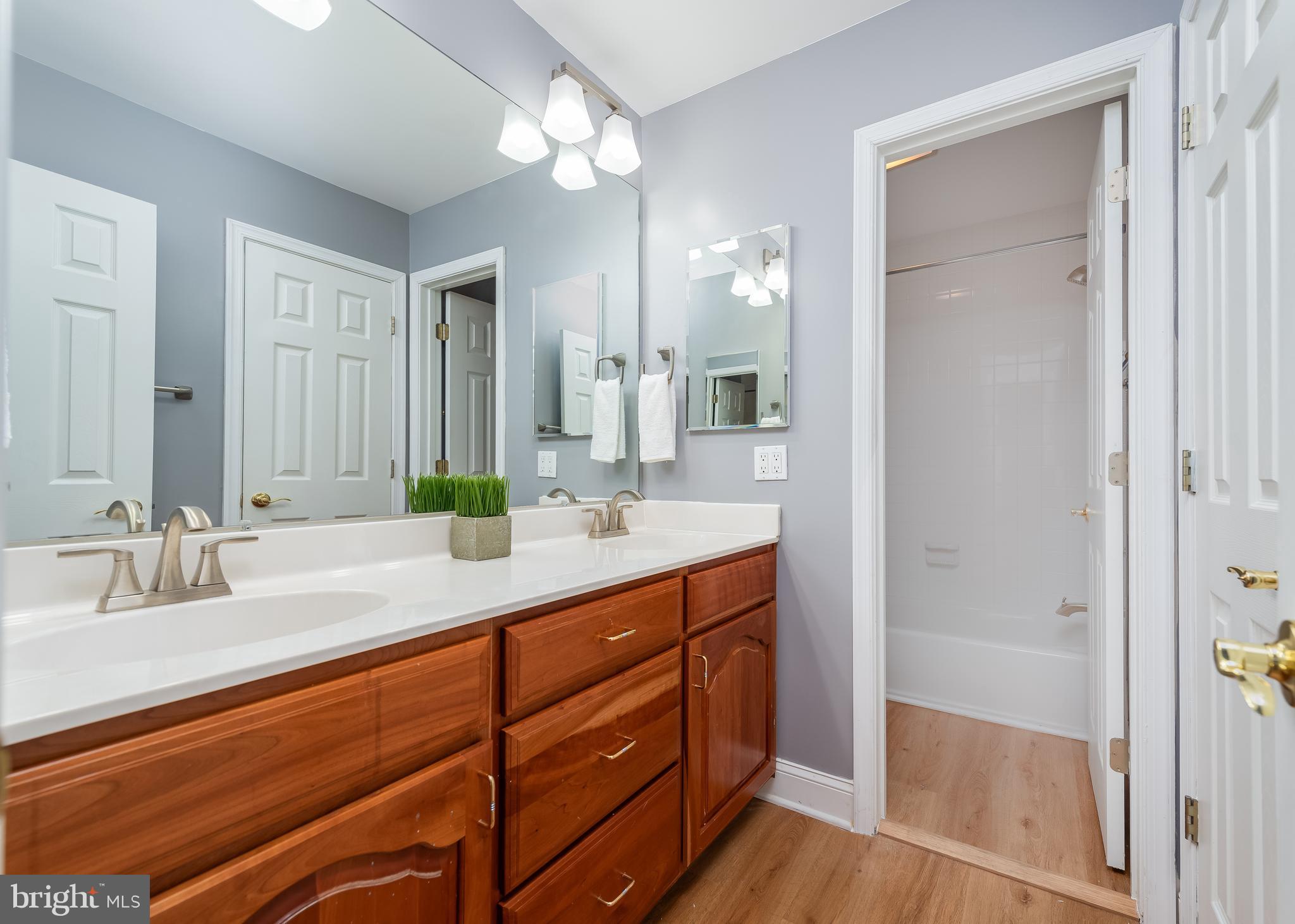 4087 WATERVIEW DRIVE