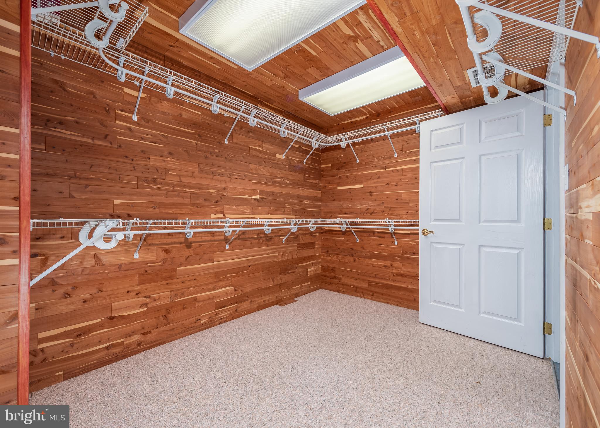 4087 WATERVIEW DRIVE