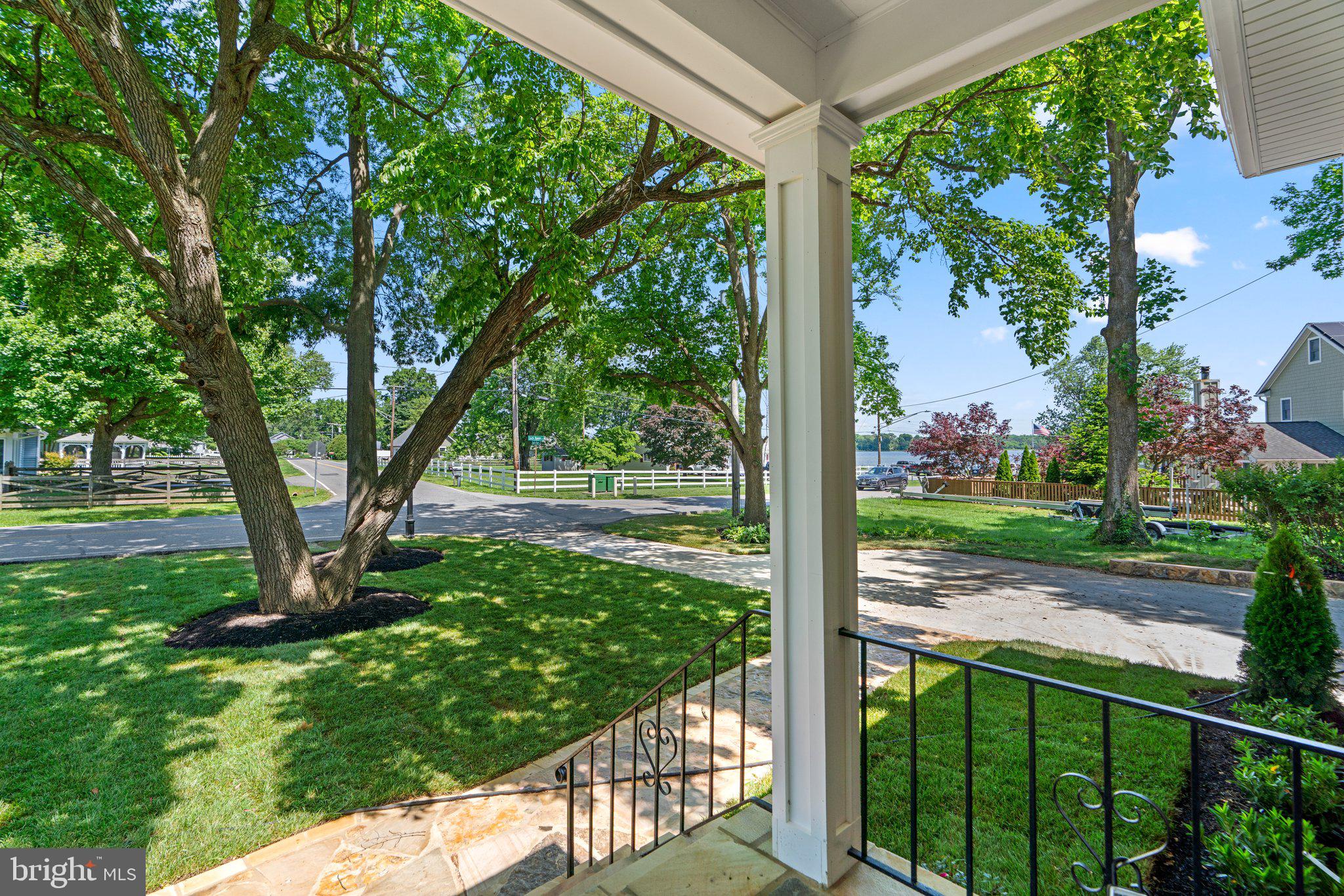 3505 LOCH HAVEN DRIVE