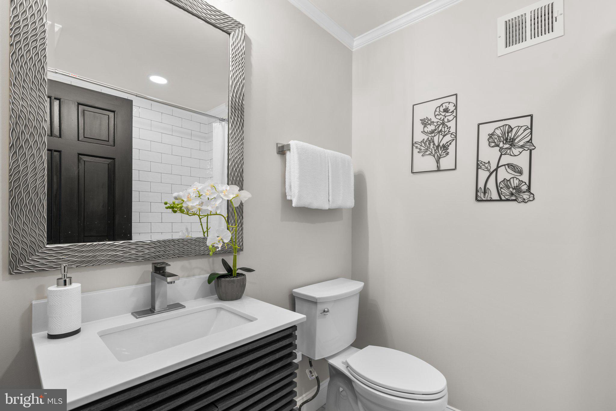 3505 LOCH HAVEN DRIVE