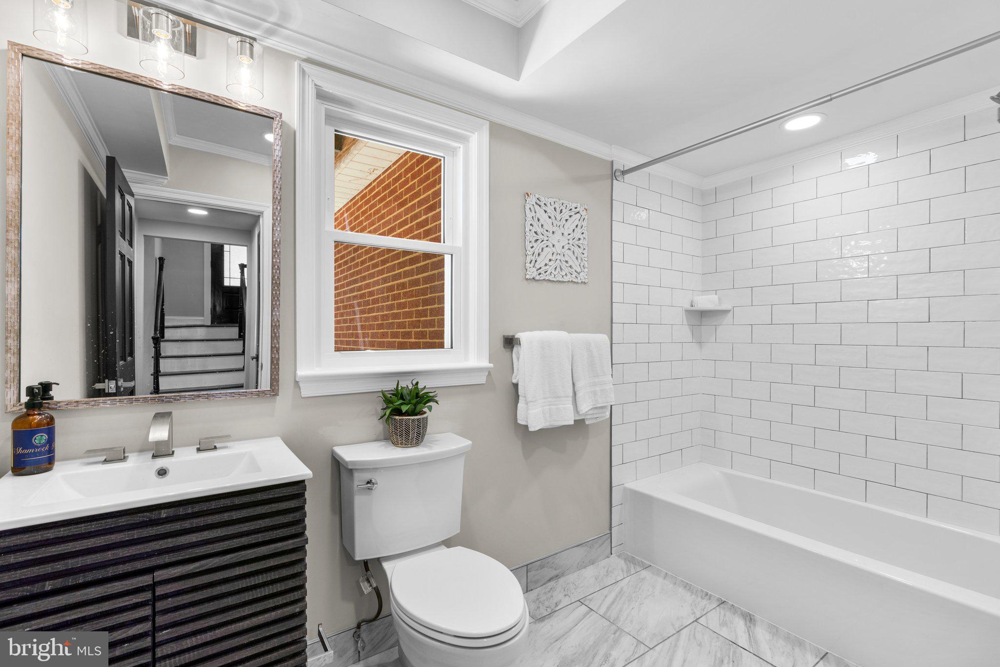 3505 LOCH HAVEN DRIVE