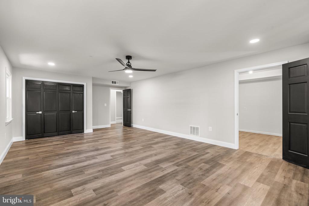 3505 LOCH HAVEN DRIVE
