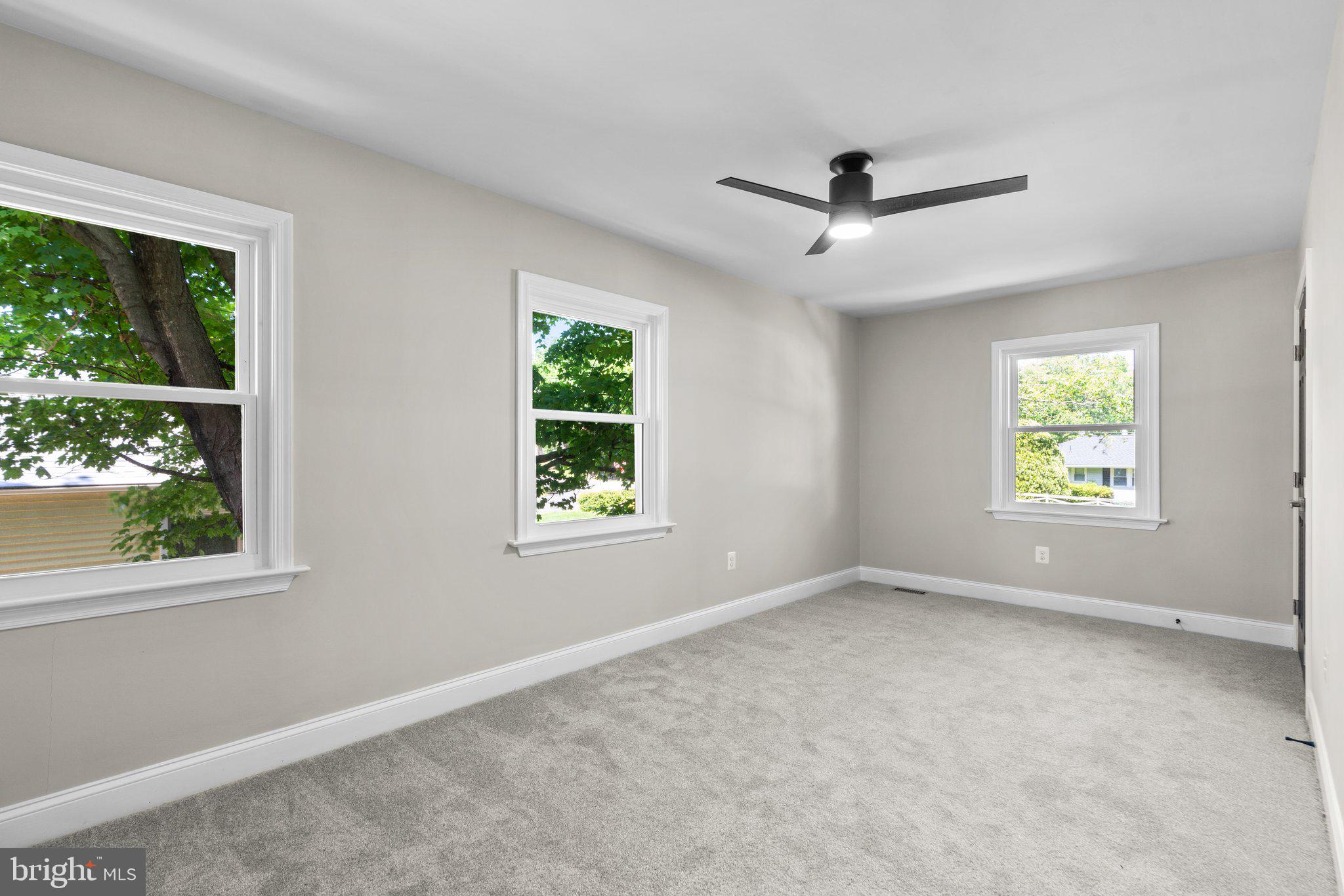 3505 LOCH HAVEN DRIVE