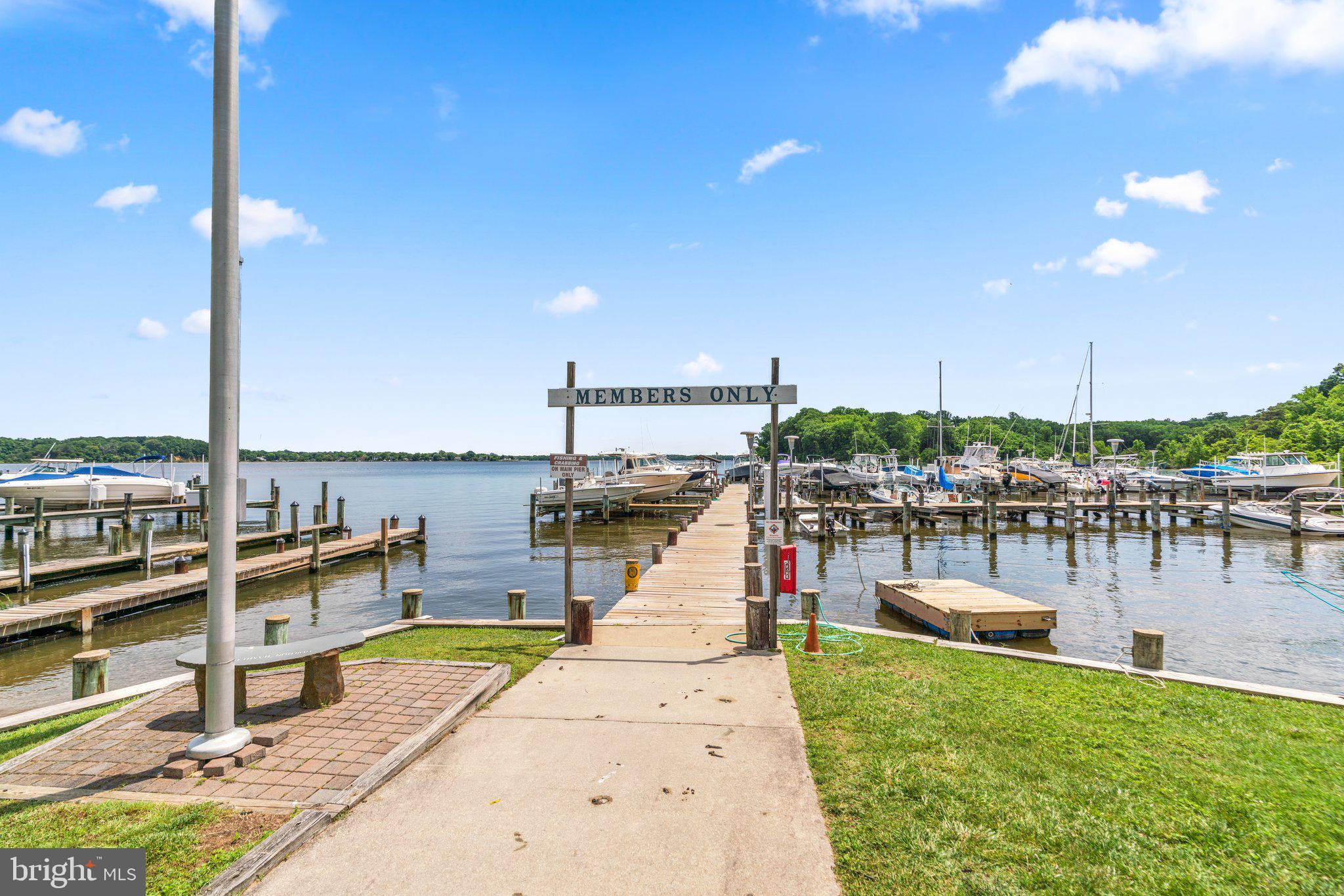 3505 LOCH HAVEN DRIVE