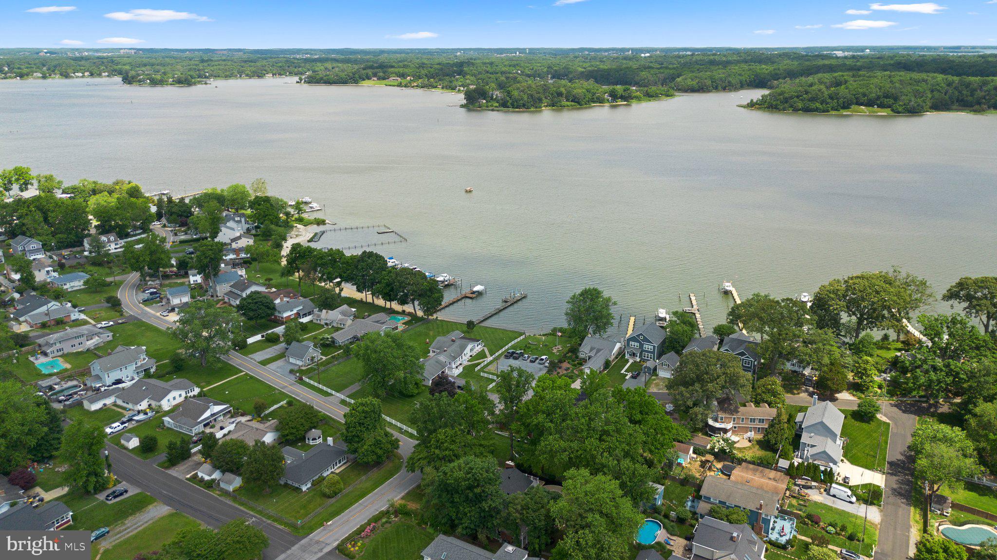 3505 LOCH HAVEN DRIVE