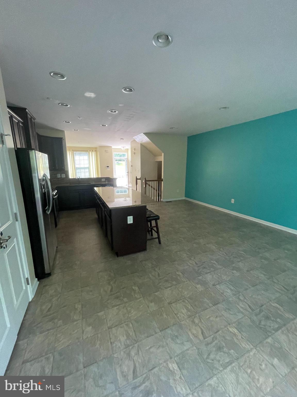 7272 DORCHESTER WOODS LANE